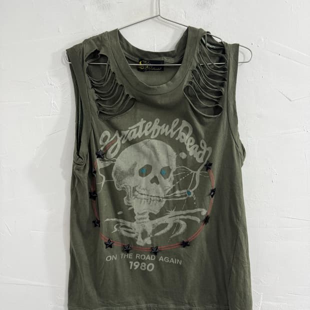 grunge punk sleevelesss