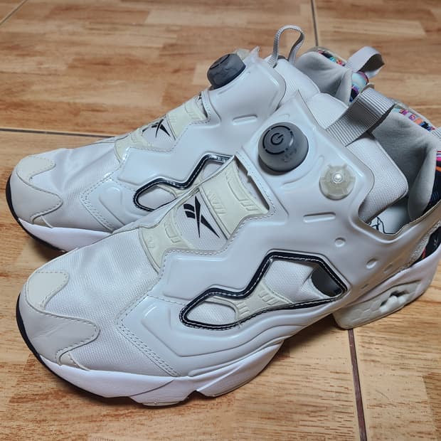 리복 펌프퓨리 샤인화이트 265(260추천)