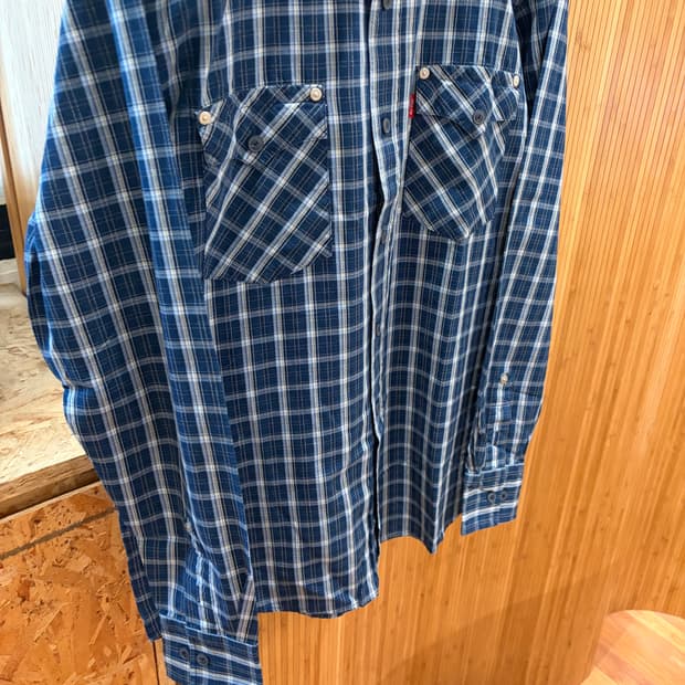 00s Levi's Shirt