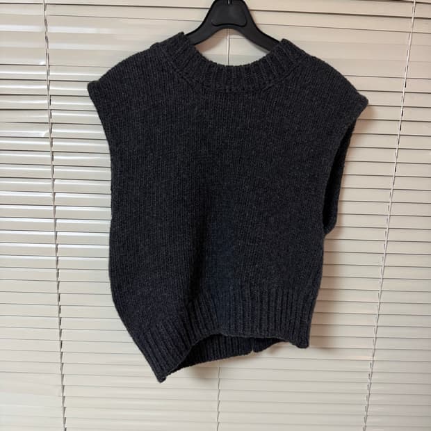 스탠드얼론 니트Vest