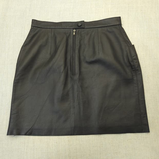 알렉산더 맥퀸 블랙 레더 미니 스커트