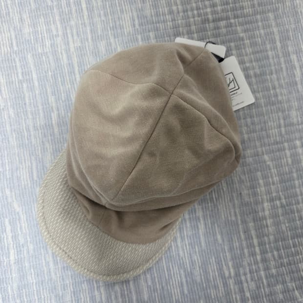 Ca4la 드레이프 와이어 니트 캡 판매합니다