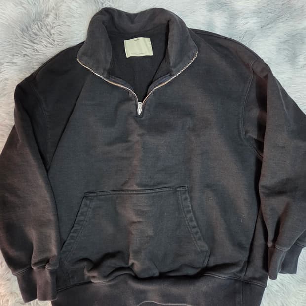 포터리  블랙 하프집업 맨투맨