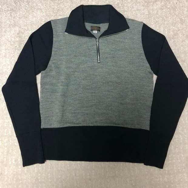 타임원클로딩 하프집업 니트