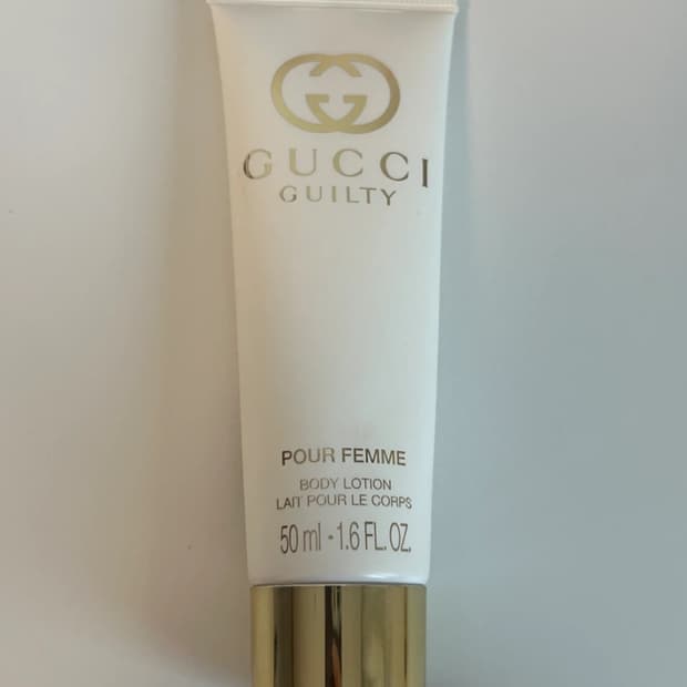 새상품) 구찌 길티 뿌르 팜므 바디 로션 50ml