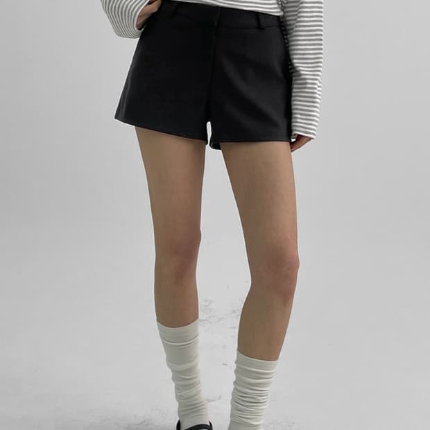 새상품) 블랙업 비폴렌 숏팬츠 S/S ver 블랙업 바지