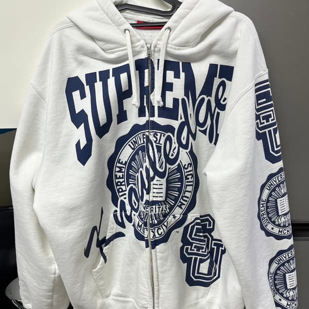 슈프림 널리지 레인즈 후드집업 화이트