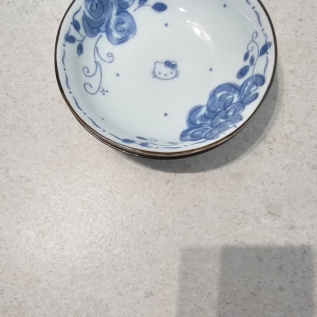 헬로키티 정품 넓은 볼접시 2개