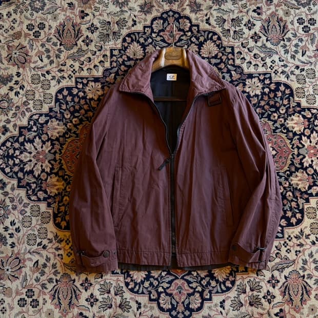 CP 컴퍼니 짚업 자켓 100