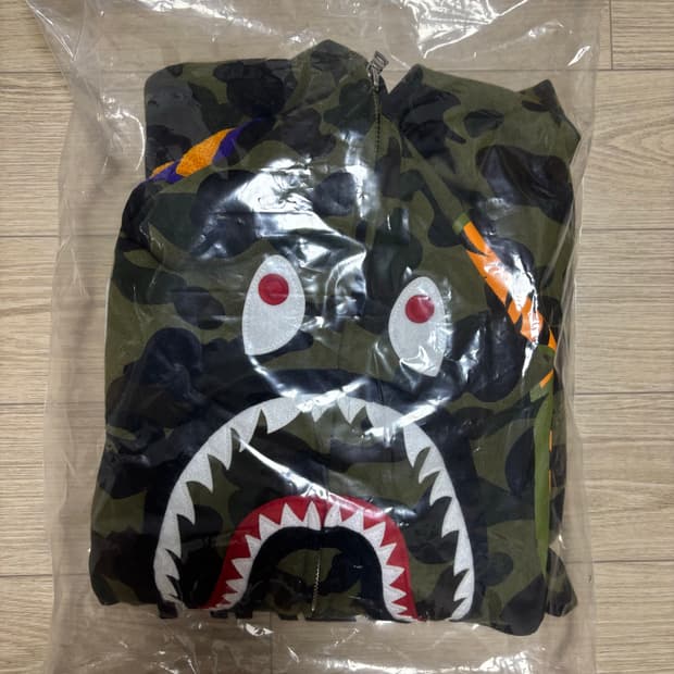 베이프 샤크 후드 집업 녹계 L