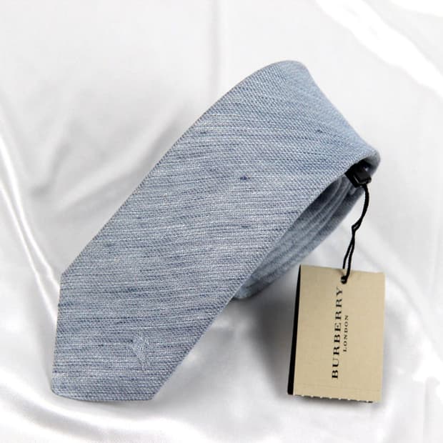 버버리 6.2cm 미사용 S등급 신형 멜란지 슬러브 명품넥타이