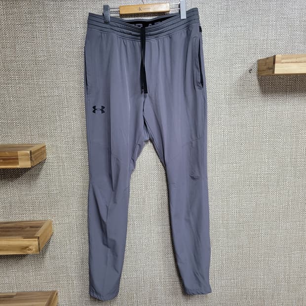 언더아머 XL 기능성 슬림핏 바지