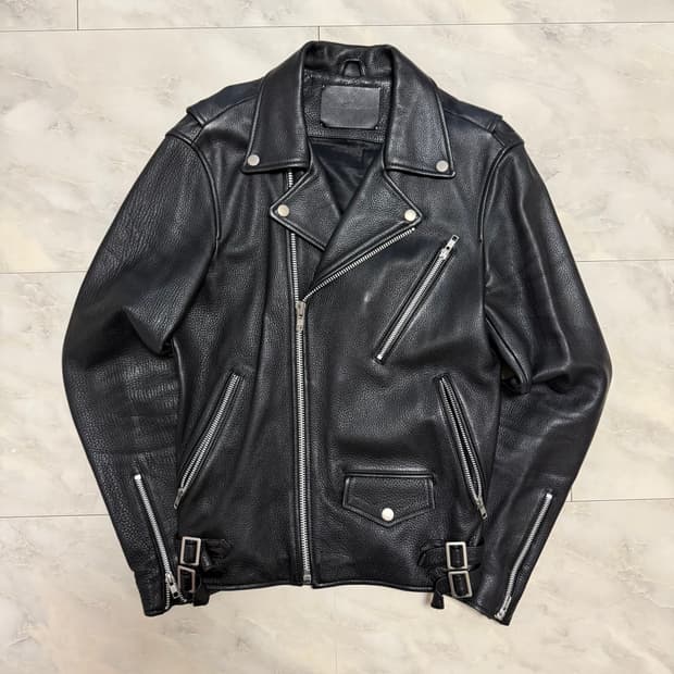 비바스튜디오 싱글 가죽자켓 블랙