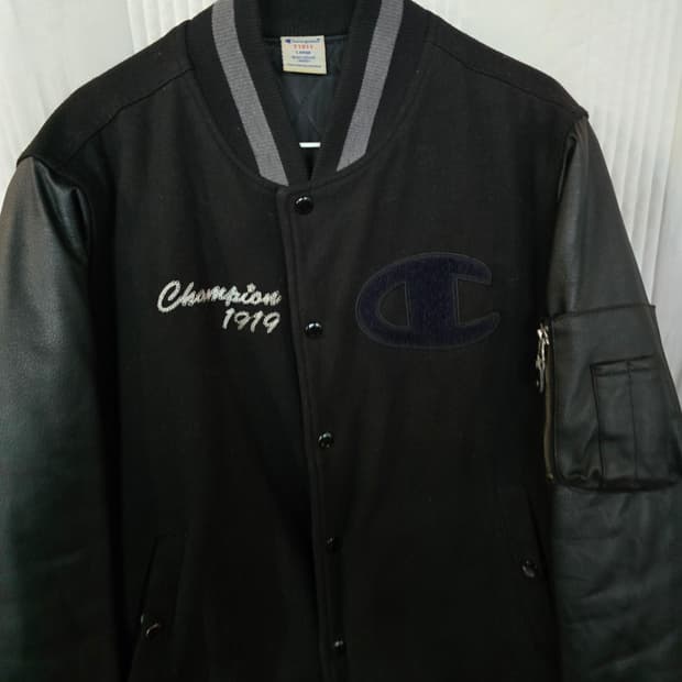 챔피온 블랙 레더 배색 스타디움 자켓