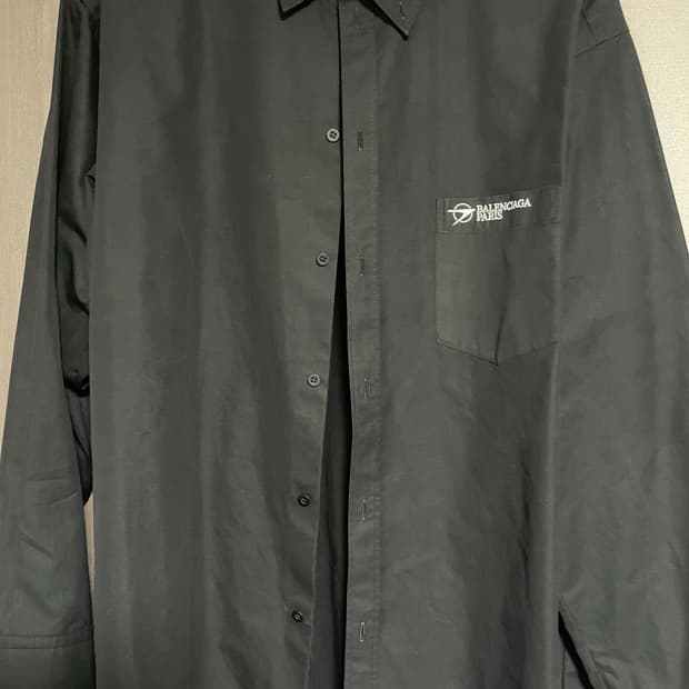 발렌시아가 남성 블랙셔츠