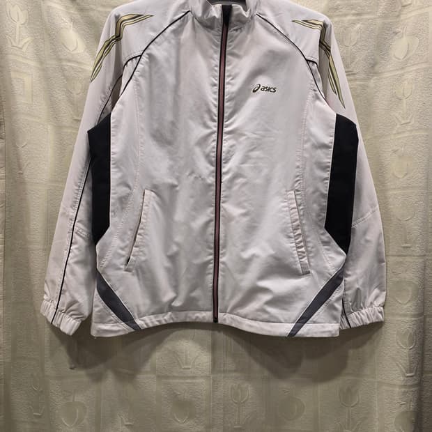 아식스 올드스쿨 바람막이 100