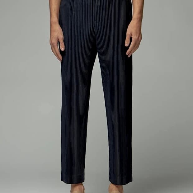 옴므플리세 - 베이직 스트레이트 팬츠 [블랙]