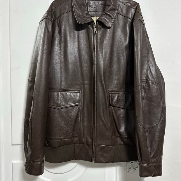 라운드트리 쉽스킨 A-2 자켓