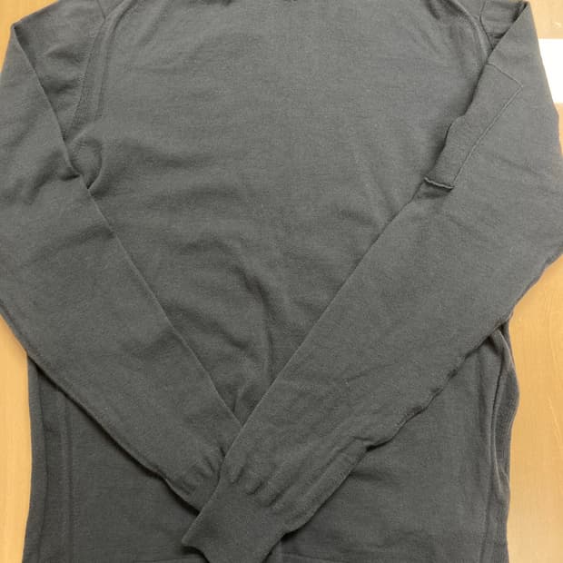 씨피컴퍼니 cp컴퍼니 버진울 터틀넥 100사이즈