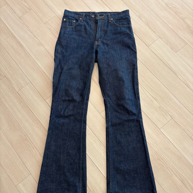 Vintage Levi’s 557 made in japan 플레어진