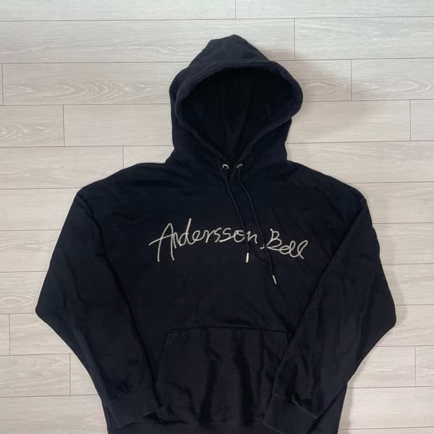 앤더슨벨 유니섹스 토포스 로고 엠보더리 후드 atb726u(BLACK)