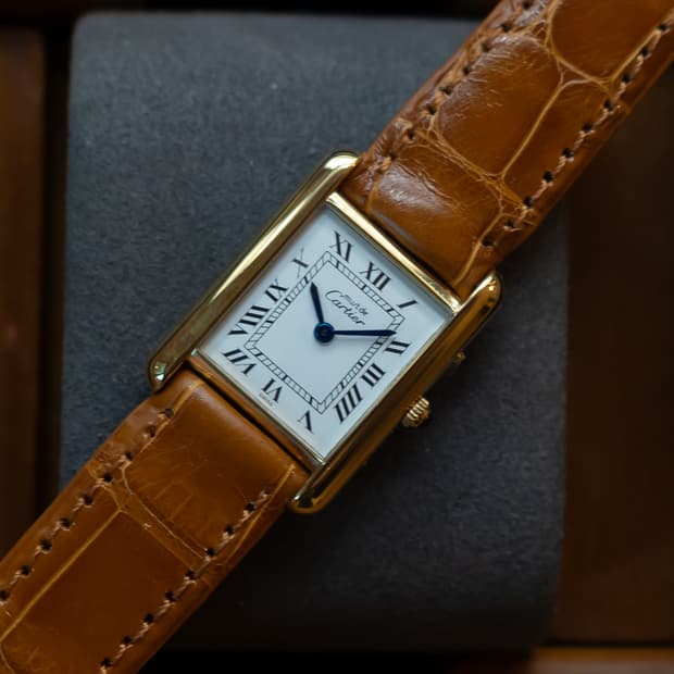 까르띠에 머스트 탱크 sm 쿼츠 시계