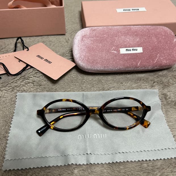 미우미우 리가드 안경