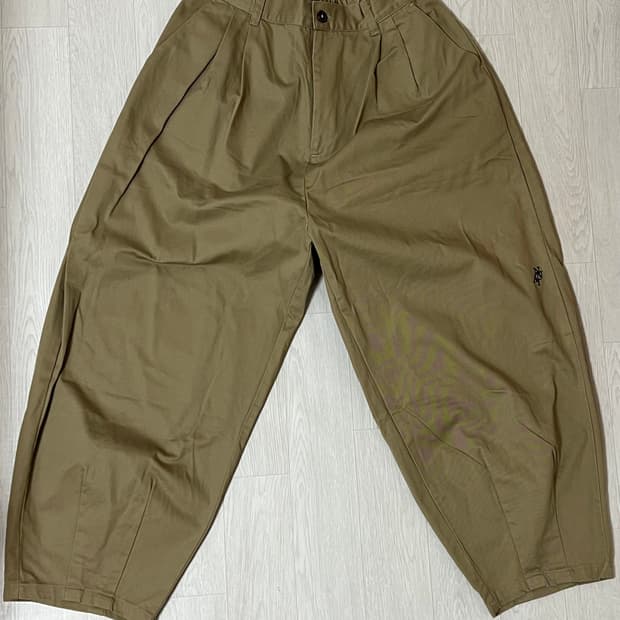 NENETS AUTHENTIC 2턱 벌룬 PANTS BEIGE