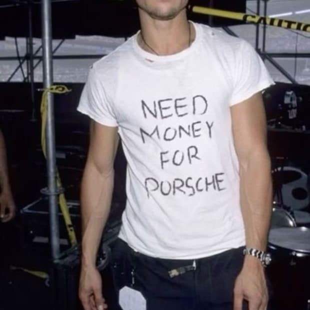 Need money for forche 티 S