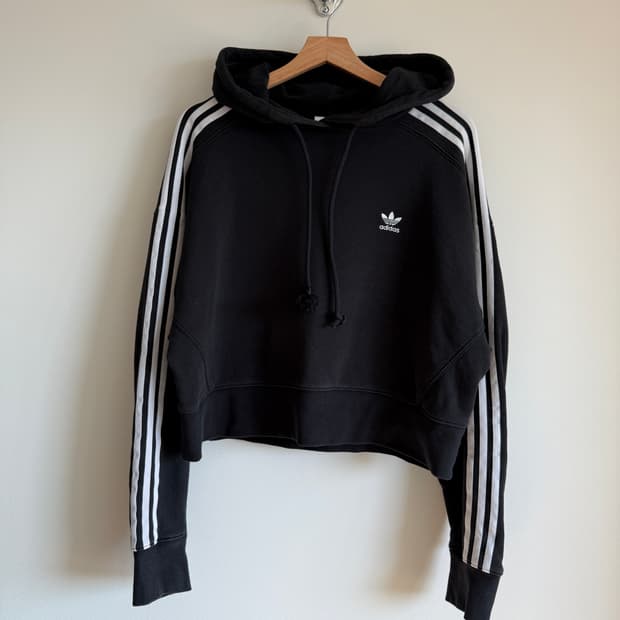 아디다스(adidas) 크롭 후드