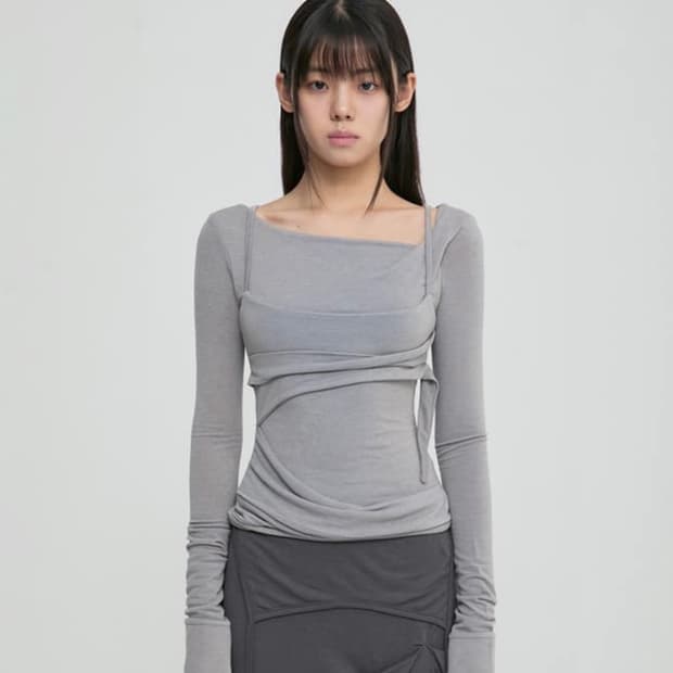 플레어업 레이어드 뷔스티에 롱 슬리브 그레이