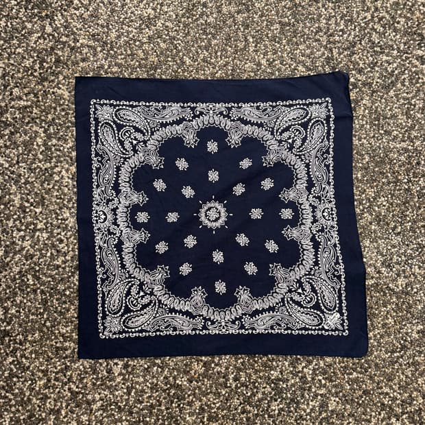 빈티지 페이즐리 반다나 (59x59cm) 