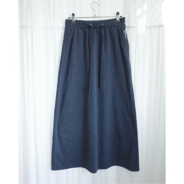 Navy long banding skirt