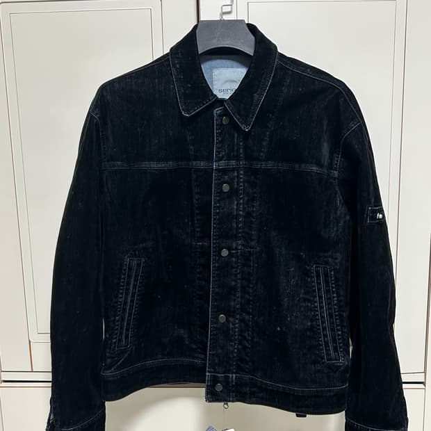 series 시리즈 벨베틴 데님 트러커자켓 100