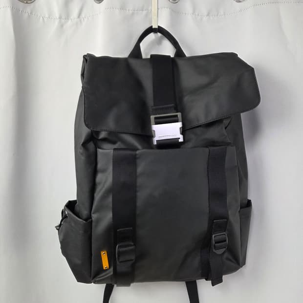 만다리나덕 NOMAD GNT30651 백팩 16인치