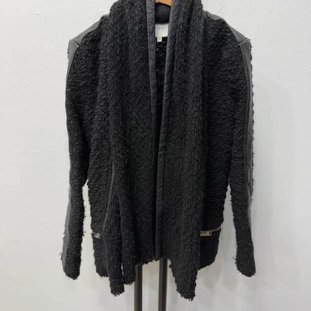 정품) IRO 이로 검정 가죽 니트 자켓 40