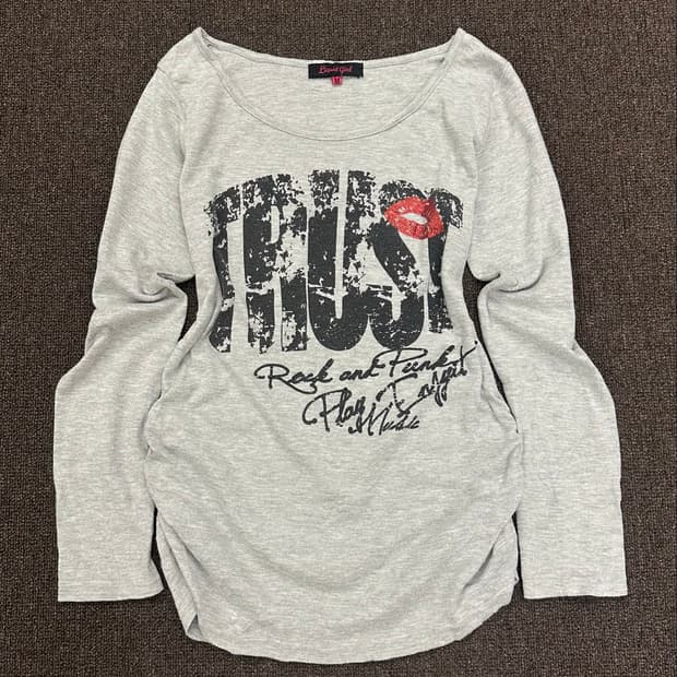 M)Liquid Girl y2k 글리터 그래픽 그레이 롱슬리브