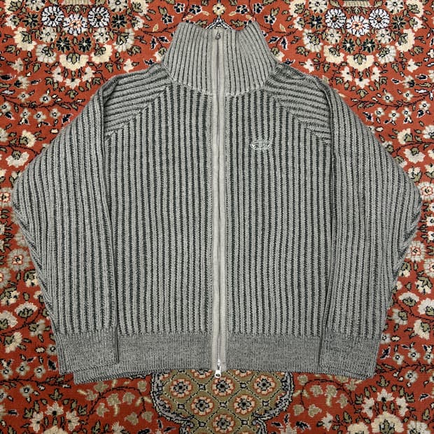 [ L ] 본챔스 니트 집업 카키