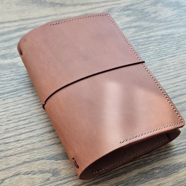 트래블러스 노트 스타일 트라이폴드 가죽 커버 A6