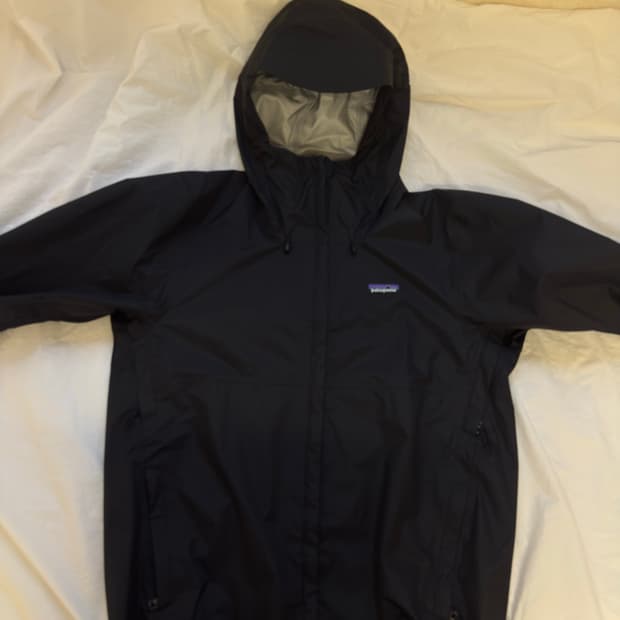 파타고니아 토렌쉘 블랙 m