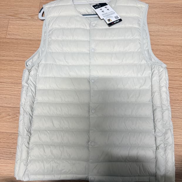 탑텐 경량패딩조끼