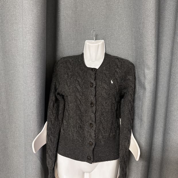 폴로 가디건