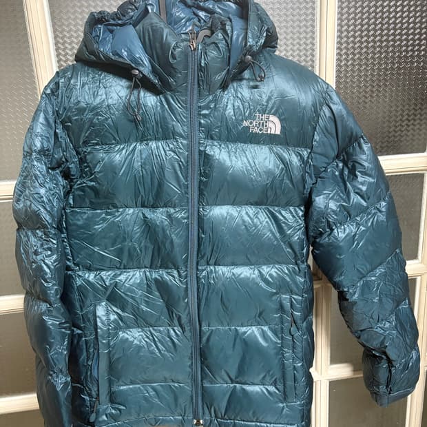 노스페이스 700경량패딩