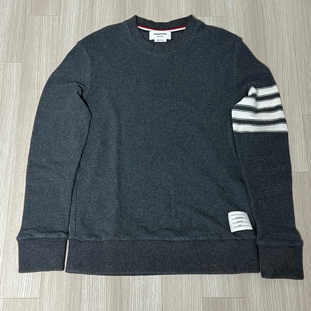 톰브라운 레이첼(와플) 맨투맨 판매합니다