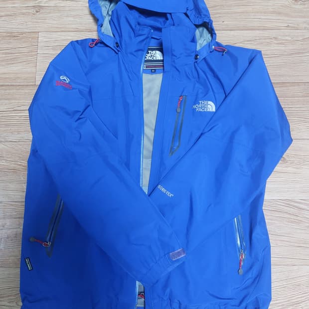 노스페이스 바람막이