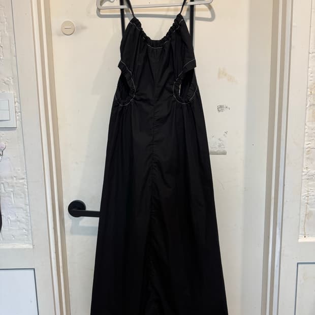 the ilma 더일마 사이드훌 원피스