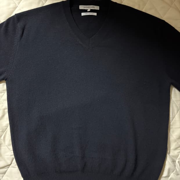 [4] 브라운야드 엑스트라 슈퍼 파인 브이넥 니트(블랙)