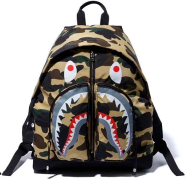  CAMO SHARK DAY PACK