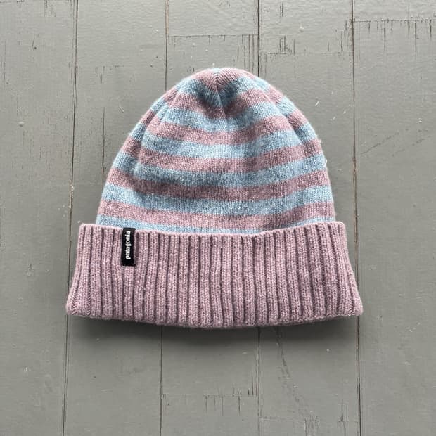 파타고니아 스트라이프 니트 비니 핑크/블루