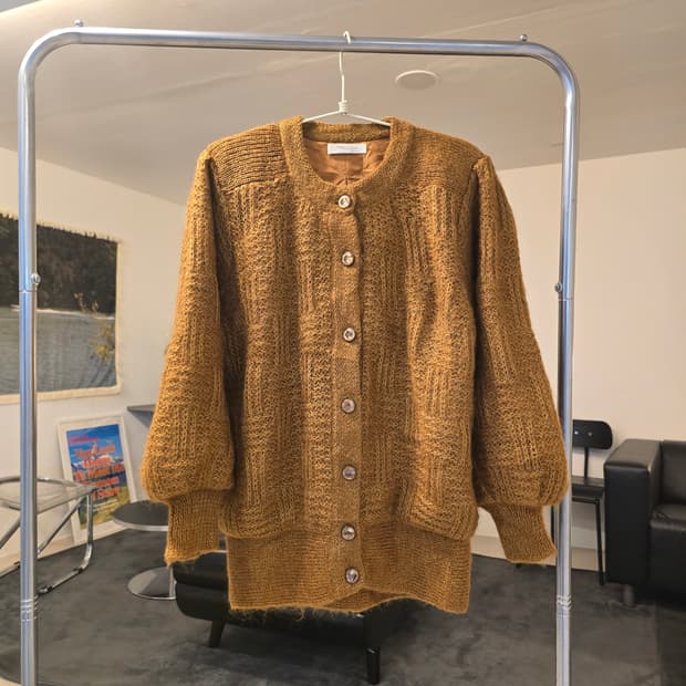 브라운 니트 가디건